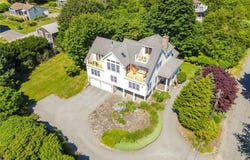 30 Bonnet View Drive, Jamestown, RI 02835