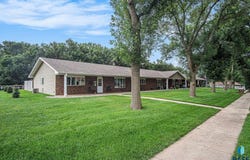 837 E Center St, Madison, SD 57042