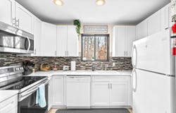 2196 Scarborough Way Way, Bushkill, PA 18324