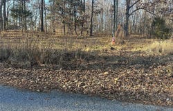 35 Wagon Creek Loop, Creal Springs, IL 62922