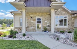 1395 American Eagle Dr, Slinger, WI 53086