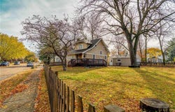 804 2nd Avenue NE, Waseca, MN 56093