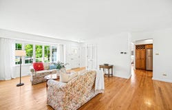 456 Fairview Avenue, Glen Ellyn, IL 60137