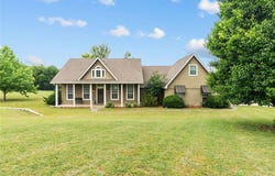 415 Stone Mountain Court, Cresson, TX 76035