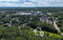 56 Bow Street, Freeport, ME 04032