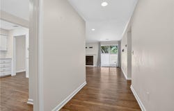 7223 Mission Road, Prairie Village, KS 66208