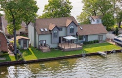 1176 Lakeside Drive, Howell, MI 48843