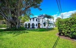 801 Hibiscus Street, Boca Raton, FL 33486