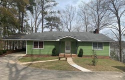 148 Oakridge Trail, Eufaula, AL 36027