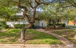 1310 Cardinal Hill DR, Austin, TX 78758