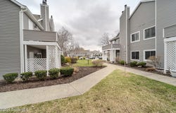 1976 Curry Road, Schenectady, NY 12303