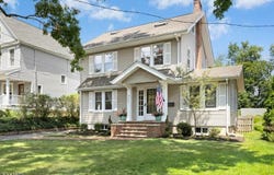 711 Westfield Ave, Westfield Town, NJ 07090-3324