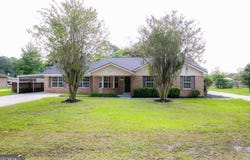 5204 Garrard, Savannah, GA 31405