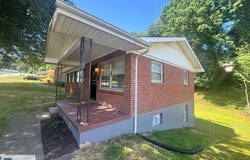 127 ALLISON DR, Danville, VA 24541