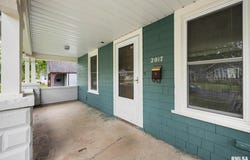2017 W LAURA Avenue, West Peoria, IL 61604