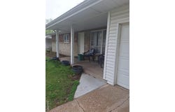 425 Gerald Avenue, Florissant, MO 63031