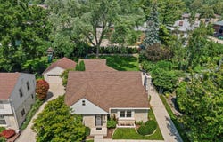 8338 Jackson Park Blvd, Wauwatosa, WI 53213