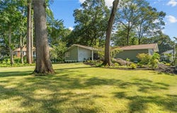 12 Kenmore Way, Lincoln, RI 02865