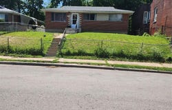 5344 Northland Ave, St Louis, MO 63112