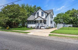 239 W EVESHAM ROAD, RUNNEMEDE, NJ 08078
