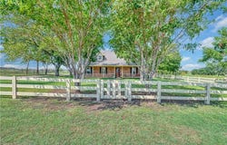 443 Rost Road, McGregor, TX 76657