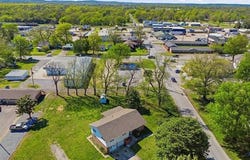 222 SE 3rd Street, Pryor, OK 74361