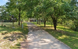 119 E Walnut Lane, Omaha, AR 72662