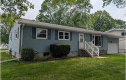 507 S 1st Street, Marshall, MN 56258