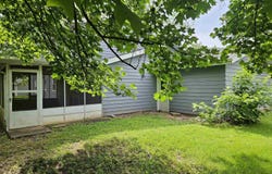 2908 W KENT Drive, Carbondale, IL 62901