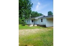 303 0ld Center Point Road, Nashville, AR 71852
