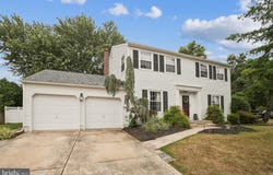 2 SPLIT RAIL LANE, MARLTON, NJ 08053