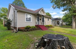 511 Simpson St, Florence, AL 35630