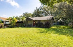 2612 S KINGSWAY ROAD, SEFFNER, FL 33584