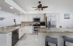 6760 Beach Resort Dr, NAPLES, FL 34114