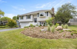 45 Feece Drive, Batavia, IL 60510