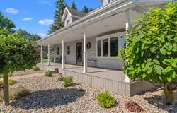 5160 Barker Road, Jonesville, MI 49250