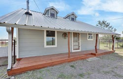 504 Tom Lackey Ln, Alpine, TX 79830