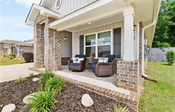 2526 Windmere Drive E, Semmes, AL 36575