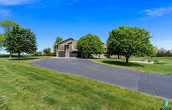 46650 Dakota St, Tea, SD 57064