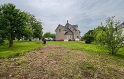 32 Pleasant Street, Houlton, ME 04730
