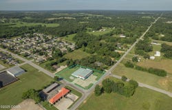 1869 Industrial Drive, Neosho, MO 64850