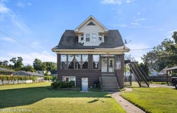 4925 Southside Dr, Louisville, KY 40214