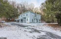 1560 BUNTING STREET, POTTSVILLE, PA 17901