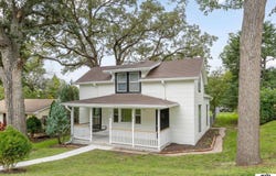1302 Avenue A, Plattsmouth, NE 68048
