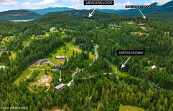 211 Daybreak Dr, Sandpoint, ID 83864