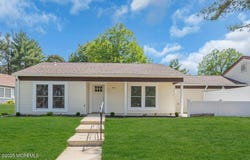 829a Westminster Court, Manchester, NJ 08759