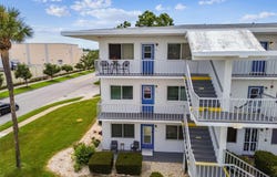 8080 112TH STREET, SEMINOLE, FL 33772