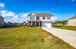 102 Featherstone Lane, New Bern, NC 28562