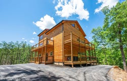 619/623 Dutch Way, Pigeon Forge, TN 37863