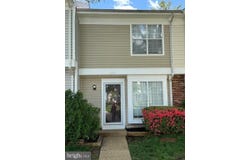 207 SAINT JOHNS SQUARE, STERLING, VA 20164
